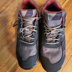 Men's 5.11 Tactical sneakers. New w/o tags. Very nice.
